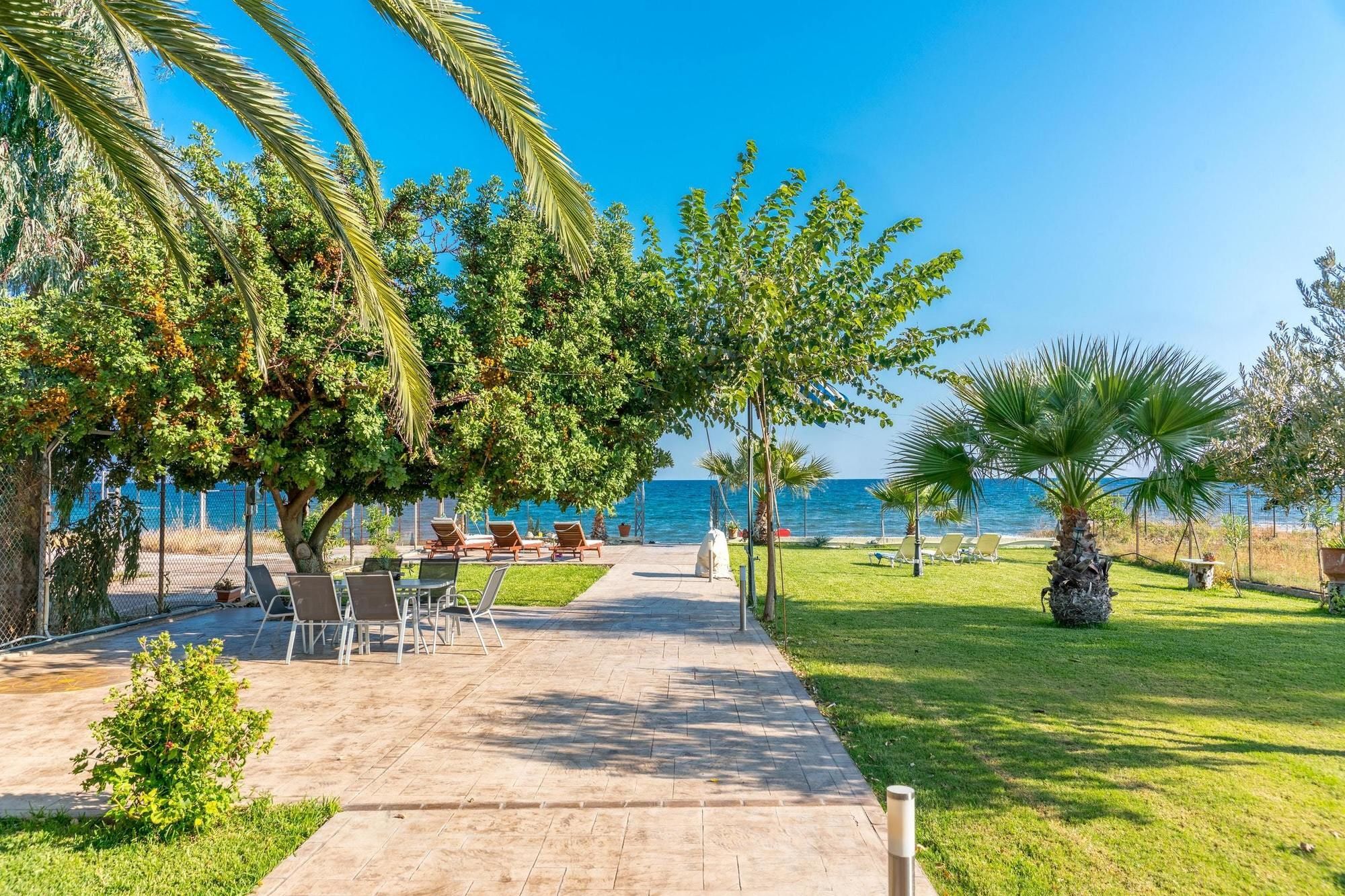 Maria'S Seaside Villa - House With 3 Rooms In Marathon, With Wonderful Eksteriør billede