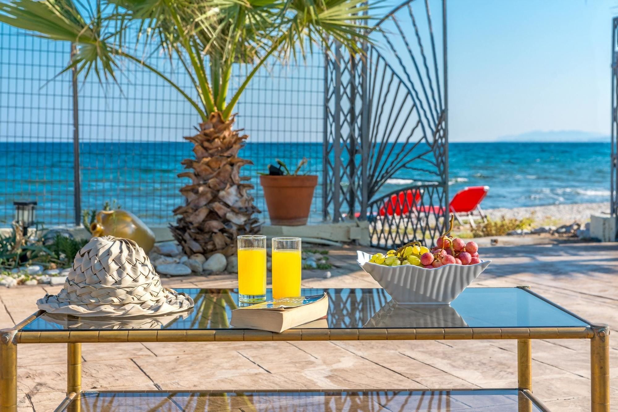 Maria'S Seaside Villa - House With 3 Rooms In Marathon, With Wonderful Eksteriør billede